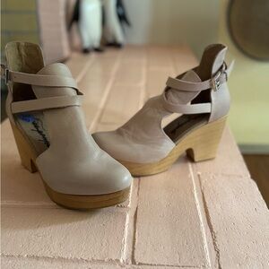 Free People Pink Bootie 38.5